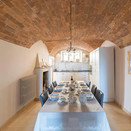 Charmante Vakantiewoning 'casa Di Tonno' Casa de Férias Loreto Aprutino