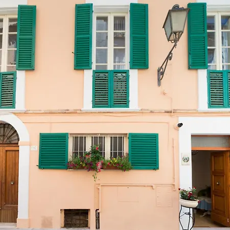 Casa Di Tonno - Autentieke Vakantiewoning Met Panoramisch Dakterras *